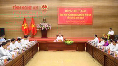 Tổng Bí Thư Tô Lâm làm việc với Ban Thường Vụ Tỉnh Ủy Nghệ An