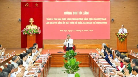 Tổng Bí thư Tô Lâm làm việc với Đảng uỷ Mặt trận Tổ quốc, các đoàn thể Trung ương