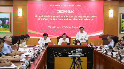 Kiểm tra, làm rõ vi phạm của cán bộ tiếp tay cho sản xuất và buôn bán hàng giả