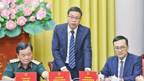 Luật - Những điểm mới:
Việt Nam - nước đầu tiên trên thế giới ban hành Luật Công nghiệp công nghệ số