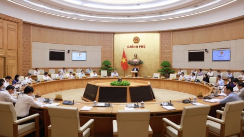 Thủ tướng chủ trì phiên họp Chính phủ chuyên đề pháp luật tháng 7