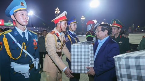 Thể hiện khí thế hào hùng, sức mạnh của lực lượng vũ trang nhân dân
