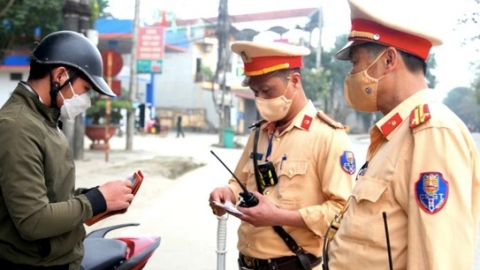 Bộ Công an đề xuất phạt tới 12 triệu đồng khi dùng giấy phép lái xe đã bị trừ hết điểm