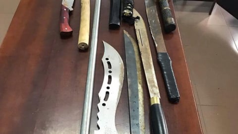 Định tội danh “Sử dụng trái phép vũ khí quân dụng” trong trường hợp dùng dao có tính sát thương cao xâm phạm tính mạng, sức khỏe con người: Nhìn từ Luật số 42/2024/QH15 và Điều 304 Bộ luật Hình sự