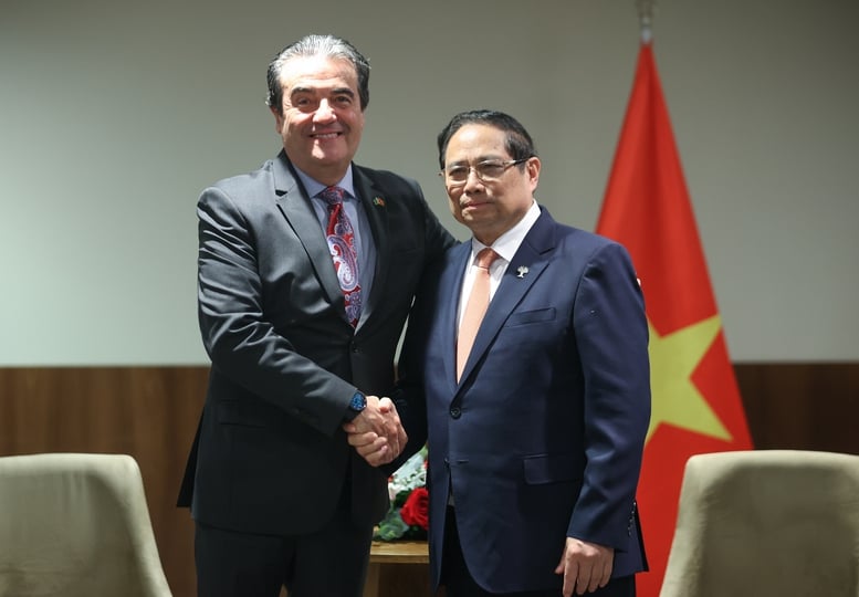 Thủ tướng làm việc với các tập đoàn, liên đoàn doanh nghiệp Brazil