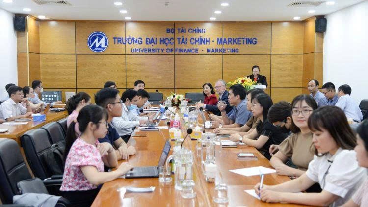 NÂNG CHUẨN CHẤT LƯỢNG GIÁO DỤC ĐẠI HỌC TRONG GIAI ĐOẠN MỚI: TỪ YÊU CẦU CHÍNH SÁCH ĐẾN GIẢI PHÁP THỰC THI