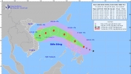 Bão Man-yi trở thành siêu bão, hướng vào vùng biển miền Trung