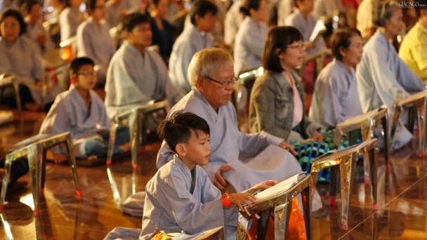 Thực hành tụng niệm trong Phật giáo