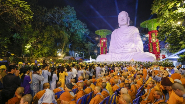 Đêm thành Đạo