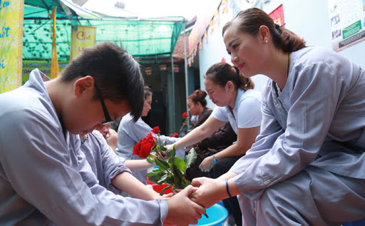 Nên tụng kinh gì trong tháng bảy âm lịch?