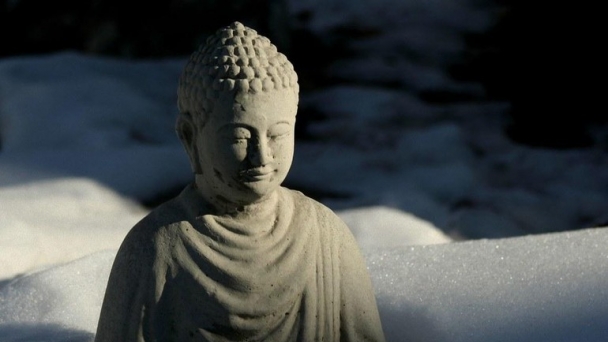 Mùa tuyết rơi - Ngày Phật thành đạo