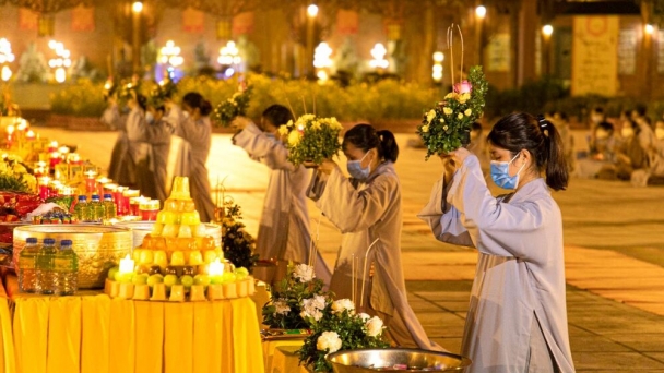 Tinh thần hiếu thảo - ngày Vu Lan Tự Tứ