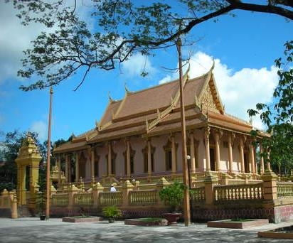 Ngôi chùa đầu tiên kết hợp phong cách kiến trúc Khmer-Hoa-Việt