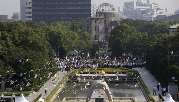 PG Nhật Bản kỷ niệm lần thứ 70 vụ ném bom nguyên tử xuống Hiroshima và Nagasaki