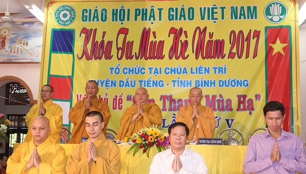 Bình Dương: Khai mạc khóa tu “Sen Thanh Mùa Hạ” lần V tại Liên Trì