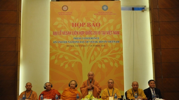 Đầu năm nghĩ về Vesak tại Tam Chúc, Hà Nam 2019