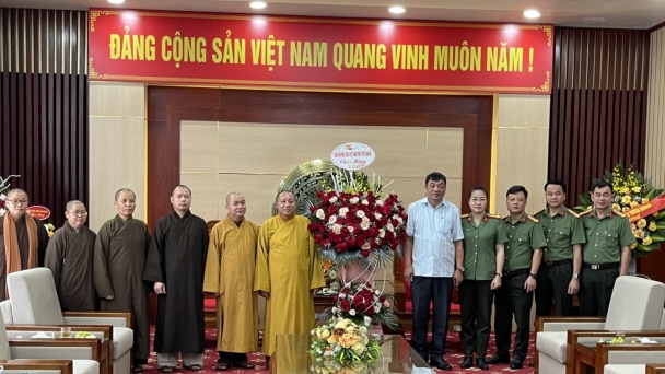 Phật giáo Tuyên Quang chúc mừng ngày thành lập lực lượng Công an nhân dân