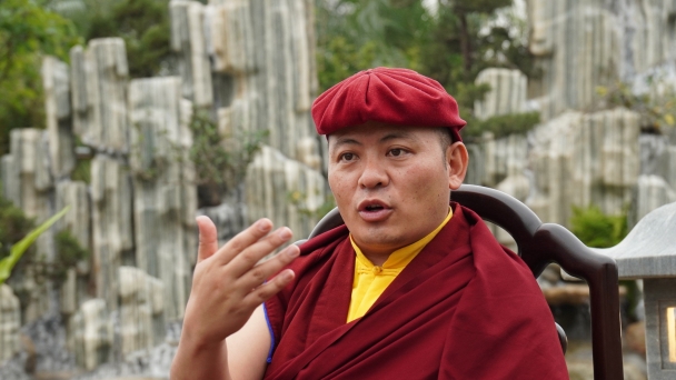 Đức Drukpa Thuksey Rinpoche: Hãy tìm nguồn vui sống và cảm hứng bên ngoài chiếc màn hình điện thoại