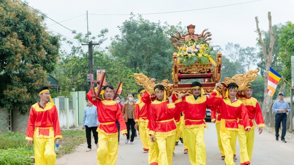 Lễ hội Quan Thế Âm ở một ngôi chùa lịch sử