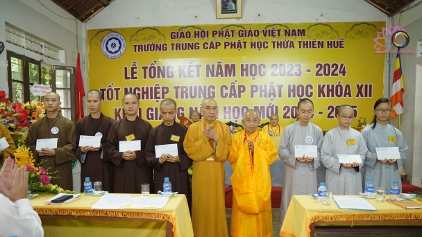 Trường Trung cấp Phật học tỉnh Thừa Thiên Huế tổ chức Lễ tốt nghiệp khóa XII (2021-2024)