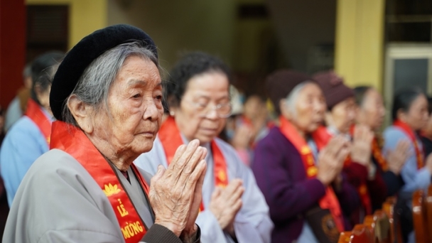 Người Phật tử nên làm chúc thọ như thế nào?