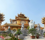 Ngôi chùa dát vàng được mệnh danh chùa vàng Thái Lan ở Việt Nam