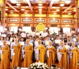 Hơn 500 Phật tử quy y Tam Bảo nhân dịp Rằm Thượng Nguyên tại chùa Thiên Quang