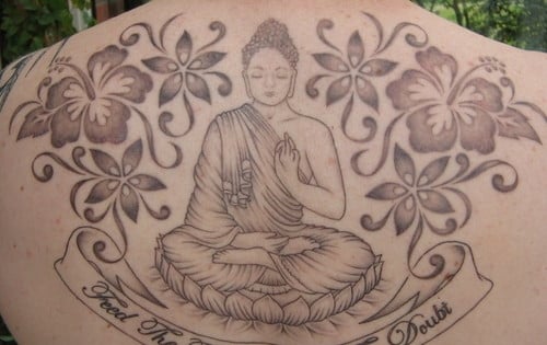 Xăm hình Đức Phật mang đến cho bạn một hình ảnh đầy sáng tạo và ý nghĩa. Những hình tượng Phật giúp cho người xăm sáng tạo tìm kiếm sự bình tĩnh và phát triển tâm linh. Hãy cùng ngắm nhìn những hình xăm Đức Phật đầy sáng tạo và cảm động.