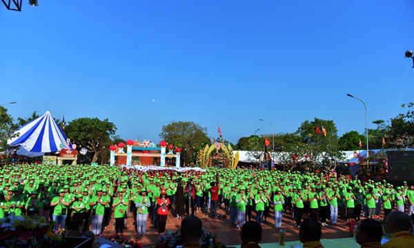 1500 tình nguyện viên tham dự hội trại 'Tình đất phương Nam' tại Thiền viện Trúc Lâm Phương Nam