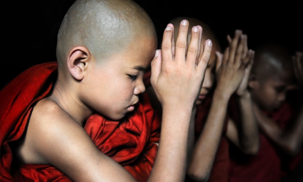 Tụng kinh niệm Phật mà tâm chưa tịnh thì có lợi ích gì không?