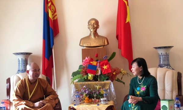 Lãnh đạo Giáo hội Phật giáo Việt Nam thăm, làm việc với ĐSQ Việt Nam tại Mông Cổ