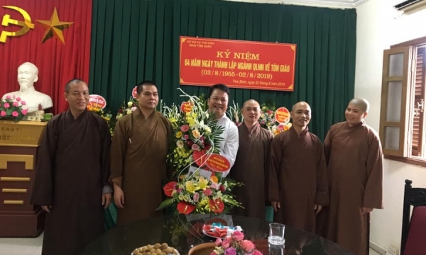 BTS Phật giáo tỉnh Thái Bình thăm và chúc mừng ban Tôn giáo tỉnh