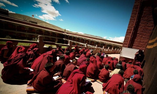 Tu viện Sakya: Nơi nắm giữ kho báu của Phật giáo Tây Tạng