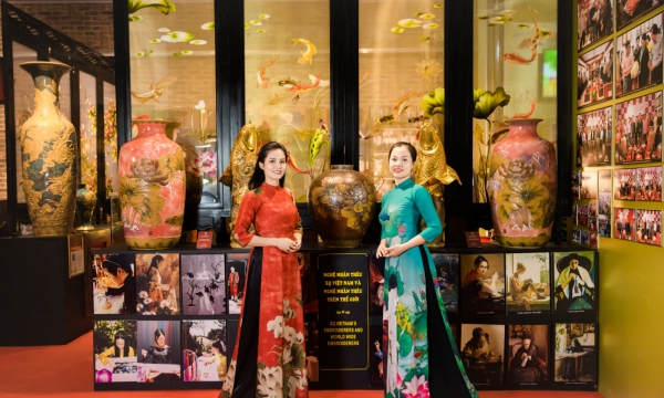 Những hình ảnh đẹp tại không gian văn hóa du lịch Bát Tràng - Chợ Chiều