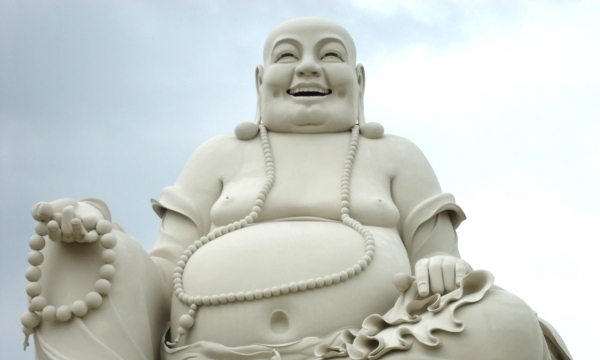 Ý nghĩa cúng rước vía Đức Phật Di Lặc đầu năm