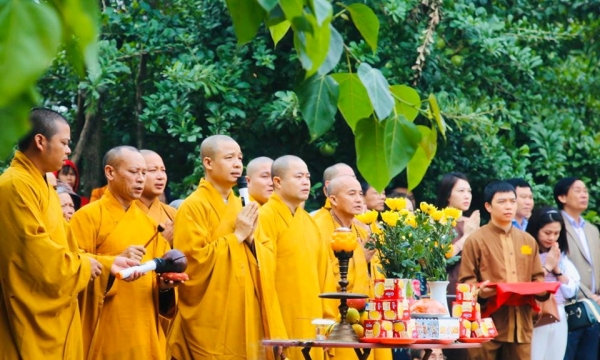 Lễ rót đồng đúc đại hồng chung chùa Gác Chuông, Ninh Bình