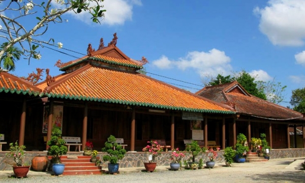 Ngôi chùa ra đời bài Văn tế nghĩa sĩ Cần Giuộc của Nguyễn Đình Chiểu