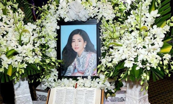 Lễ tang diễn viên Mai Phương