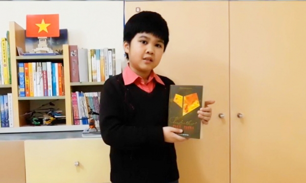 Học sinh lớp 4 thắp lên tinh thần Việt cùng 'Tuổi thơ dữ dội'