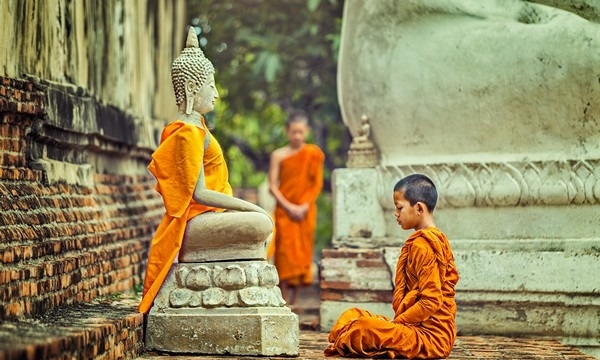 Hướng dẫn cách nhiếp tâm niệm Phật để không loạn