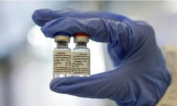 Nga bắt đầu thử nghiệm vaccine Sputnik V trên 40.000 người