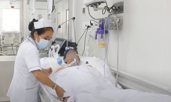 Thêm 1 bệnh nhân phải nhập viện bị ngộ độc do ăn pate Minh Chay