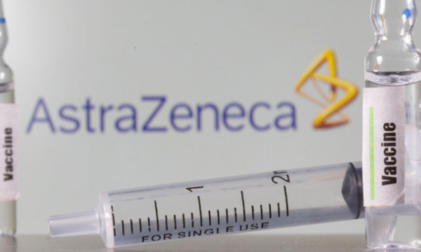 AstraZeneca tiếp tục thử nghiệm vắc xin AZD1222
