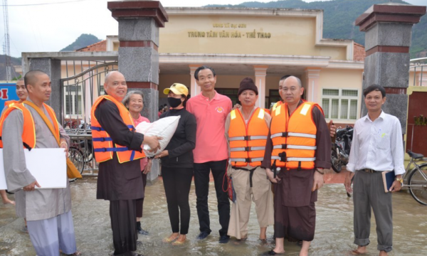 Trung ương Giáo hội cứu trợ đồng bào bị bão lụt tại huyện Đại Lộc, Quảng Nam