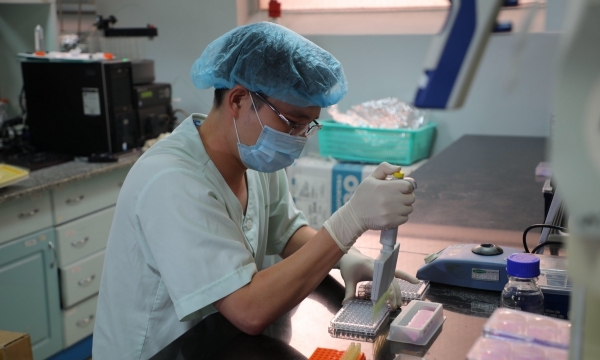 Việt Nam sẽ thử nghiệm vắc xin ngừa Covid-19 trên người vào tháng 11