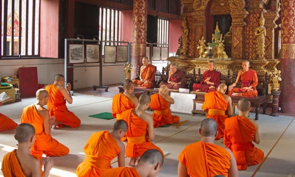 Ảnh hưởng sâu sắc của Phật giáo Threvada trong xã hội Thái Lan