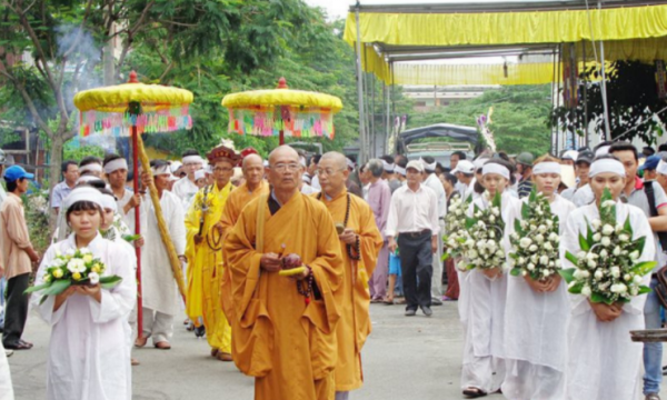 Những lễ tiết trong một tang lễ Phật giáo gồm những lễ gì?