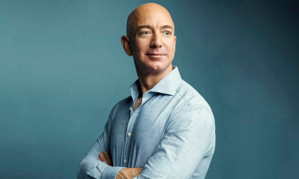Jeff Bezos: Vị tỷ phú làm từ thiện nhiều nhất năm 2020