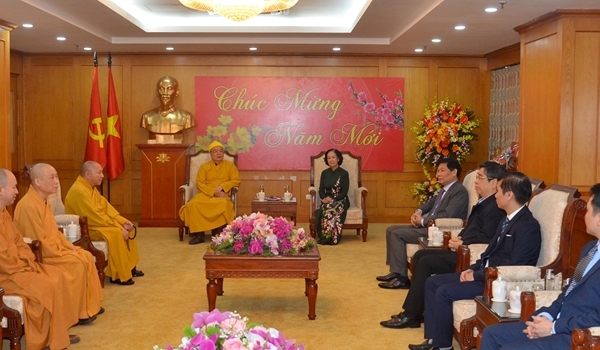 Trung ương Giáo hội Phật giáo Việt Nam thăm và chúc tết Ban Dân vận Trung ương