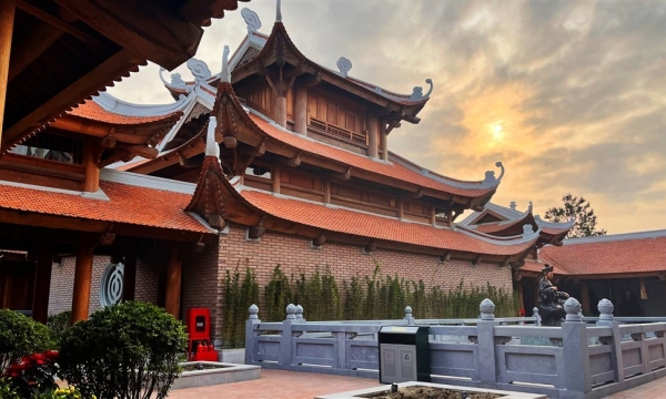 Cận cảnh nét kiến trúc chùa Việt trên đỉnh Ba Đèo